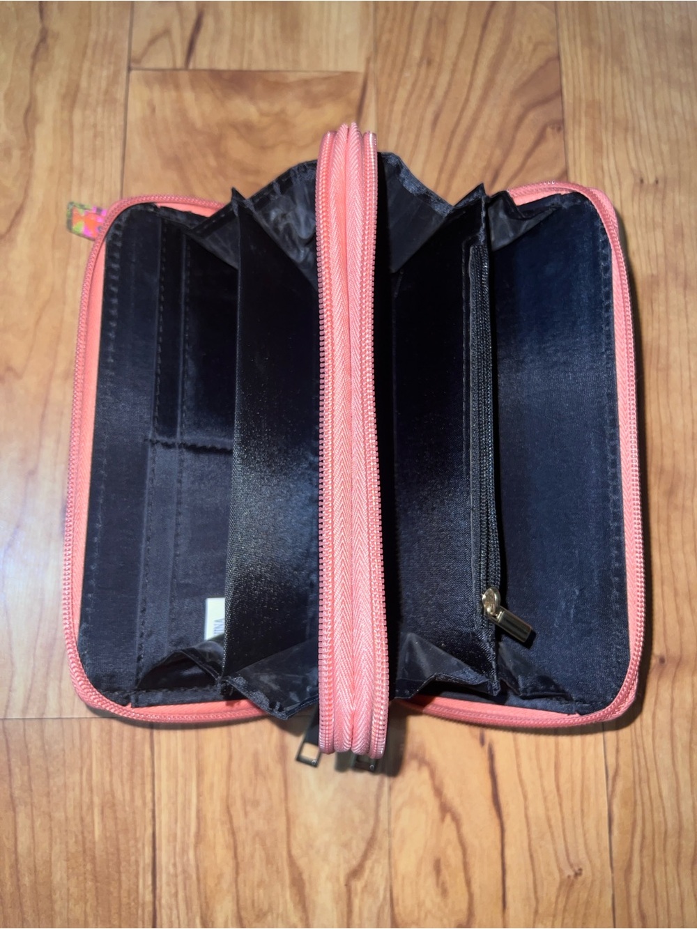 Aztec Geometric Zip Wallet - Picture 3 of 7